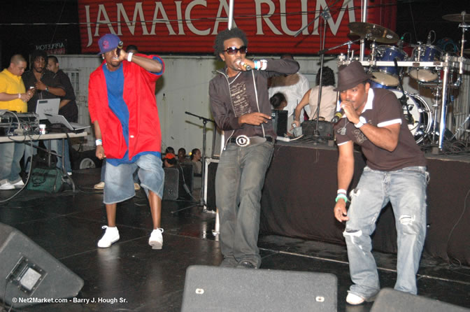 Elephant Man - TOK - Turbulence - General B - Wayne Marshall & many more - TEMPTATION LIVE - SUMMER SHOTS @ WAVZ - Appleton ATI 2005 Negril - Sunday,  July 31, 2005 - Sponsored by: Appleton Adult Entertainment - Negril Travel Guide, Negril Jamaica WI - http://www.negriltravelguide.com - info@negriltravelguide.com...!