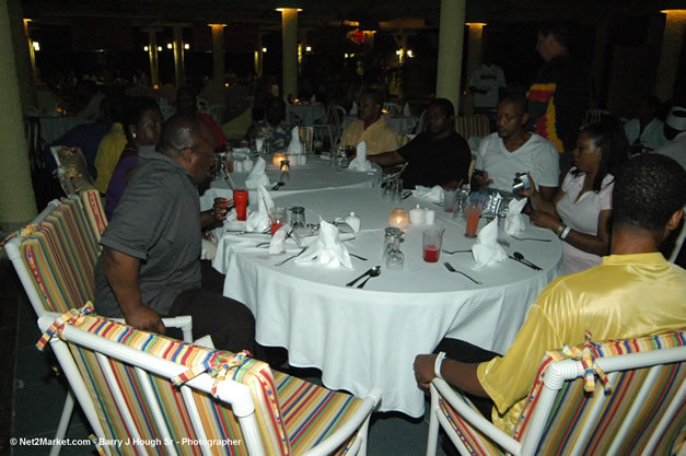 Dinner at Hedonism II - Caribbean Medical Mission, Sunday, October 22, 2006 - Negril Travel Guide, Negril Jamaica WI - http://www.negriltravelguide.com - info@negriltravelguide.com...!