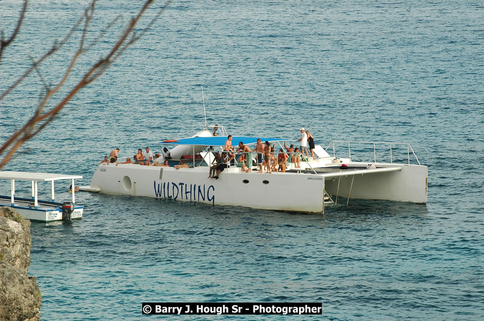 Catcha Fallen Star Resort Rises from the Destruction of Hurricane Ivan, West End, Negril, Westmoreland, Jamaica W.I. - Photographs by Net2Market.com - Barry J. Hough Sr. Photojournalist/Photograper - Photographs taken with a Nikon D70, D100, or D300 -  Negril Travel Guide, Negril Jamaica WI - http://www.negriltravelguide.com - info@negriltravelguide.com...!