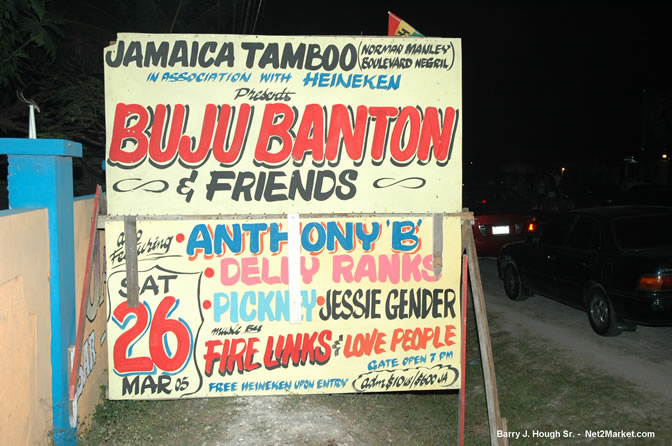 "BUJU BANTON & Friends" @ Jamaica Tamboo - Anthony 'B', Delly Ranks, Pickney, Jessie Gender, Music by Fire Links & Love People - Presented by Jamaica Tamboo in Association with Heineken - Saturday, March 26, 2005 - Negril Travel Guide, Negril Jamaica WI - http://www.negriltravelguide.com - info@negriltravelguide.com...!