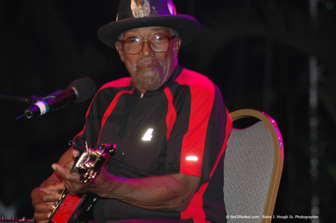 Bo Diddley - Air Jamaica Jazz & Blues Festival 2006 - The Art of Music - Cinnamon Hill Golf Club - Rosehall Resort & Country Club, Montego Bay, Jamaica W.I. - Thursday, Friday 27, 2006 - Negril Travel Guide, Negril Jamaica WI - http://www.negriltravelguide.com - info@negriltravelguide.com...!