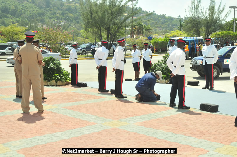 The Unveiling Of The Commemorative Plaque By The Honourable Prime Minister, Orette Bruce Golding, MP, And Their Majesties, King Juan Carlos I And Queen Sofia Of Spain - On Wednesday, February 18, 2009, Marking The Completion Of The Expansion Of Sangster International Airport, Venue at Sangster International Airport, Montego Bay, St James, Jamaica - Wednesday, February 18, 2009 - Photographs by Net2Market.com - Barry J. Hough Sr, Photographer/Photojournalist - Negril Travel Guide, Negril Jamaica WI - http://www.negriltravelguide.com - info@negriltravelguide.com...!