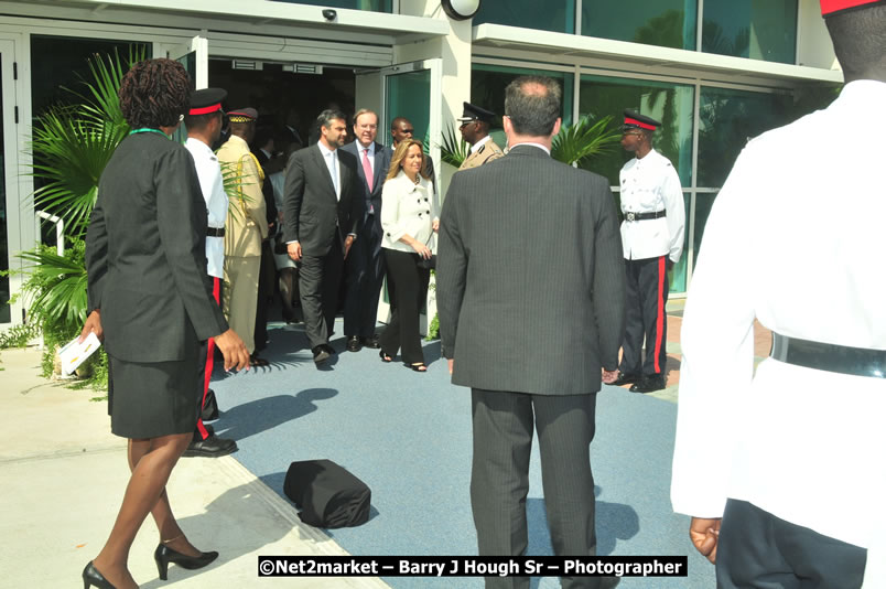 The Unveiling Of The Commemorative Plaque By The Honourable Prime Minister, Orette Bruce Golding, MP, And Their Majesties, King Juan Carlos I And Queen Sofia Of Spain - On Wednesday, February 18, 2009, Marking The Completion Of The Expansion Of Sangster International Airport, Venue at Sangster International Airport, Montego Bay, St James, Jamaica - Wednesday, February 18, 2009 - Photographs by Net2Market.com - Barry J. Hough Sr, Photographer/Photojournalist - Negril Travel Guide, Negril Jamaica WI - http://www.negriltravelguide.com - info@negriltravelguide.com...!