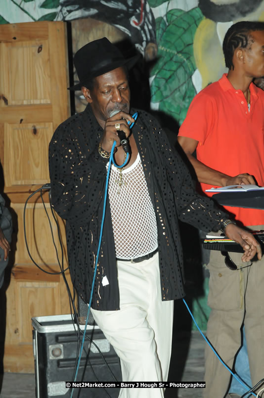 Leroy Sibbles and Gregory Isaacs at Bourbon Beach - Monday, February 11, 2008 - Bourbon Beach, Norman Manley Boulevard, Negril, Westmoreland, Jamaica W.I. - Photographs by Net2Market.com - Barry J. Hough Sr, Photographer - Negril Travel Guide, Negril Jamaica WI - http://www.negriltravelguide.com - info@negriltravelguide.com...!