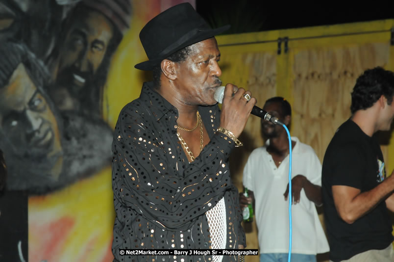 Leroy Sibbles and Gregory Isaacs at Bourbon Beach - Monday, February 11, 2008 - Bourbon Beach, Norman Manley Boulevard, Negril, Westmoreland, Jamaica W.I. - Photographs by Net2Market.com - Barry J. Hough Sr, Photographer - Negril Travel Guide, Negril Jamaica WI - http://www.negriltravelguide.com - info@negriltravelguide.com...!