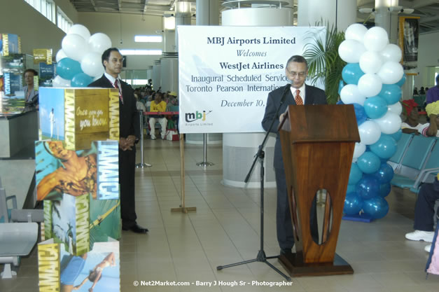 MBJ Airports Limited Welcomes WestJet Airlines - Inaugural Scheduled Service From Toronto Pearsons International Airport - Monday, December 10, 2007 - Sangster International Airport - MBJ Airports Limited, Montego Bay, Jamaica W.I. - Photographs by Net2Market.com - Barry J. Hough Sr, Photographer - Negril Travel Guide, Negril Jamaica WI - http://www.negriltravelguide.com - info@negriltravelguide.com...!