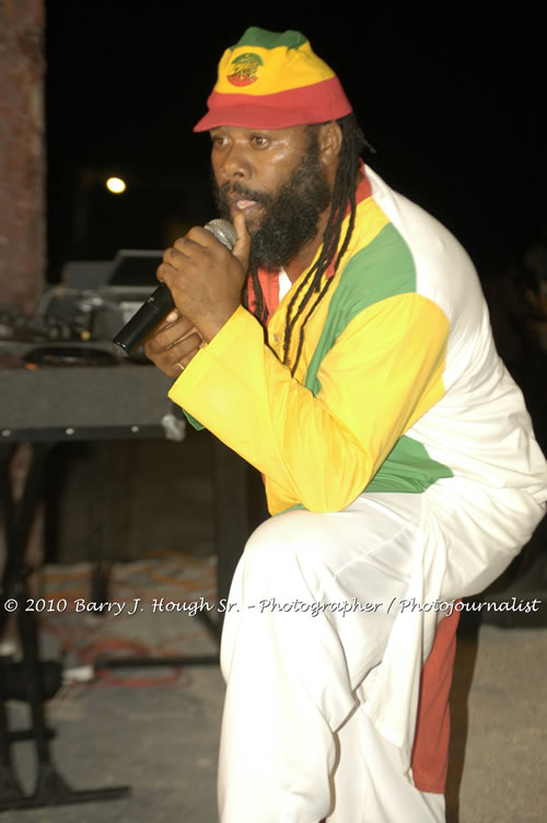 Freddy McGregor - Live In Concert @ Negril Escape Resort and Spa, One Love Drive, West End, Negril, Westmoreland, Jamaica W.I. - Photographs by Net2Market.com - Barry J. Hough Sr, Photographer/Photojournalist - Negril Travel Guide, Negril Jamaica WI - http://www.negriltravelguide.com - info@negriltravelguide.com...!