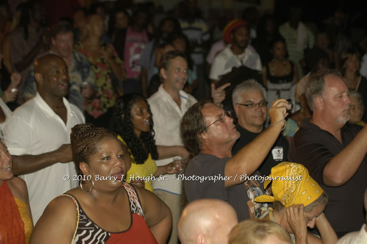 Freddy McGregor - Live In Concert @ Negril Escape Resort and Spa, One Love Drive, West End, Negril, Westmoreland, Jamaica W.I. - Photographs by Net2Market.com - Barry J. Hough Sr, Photographer/Photojournalist - Negril Travel Guide, Negril Jamaica WI - http://www.negriltravelguide.com - info@negriltravelguide.com...!