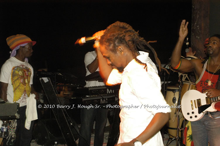 JAH Cure - Live In Concert @ Negril Escape Resort and Spa, December 15, 2009, One Love Drive, West End, Negril, Westmoreland, Jamaica W.I. - Photographs by Net2Market.com - Barry J. Hough Sr, Photographer/Photojournalist - Negril Travel Guide, Negril Jamaica WI - http://www.negriltravelguide.com - info@negriltravelguide.com...!