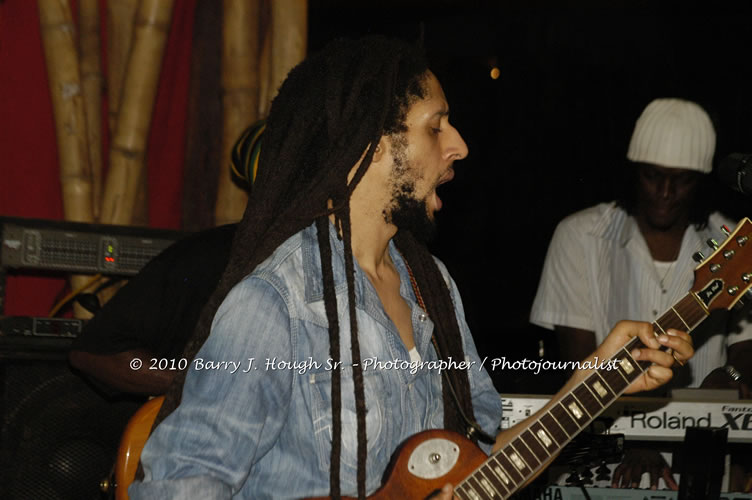 Julian Marley - Grammy Nominee & Son of the Legend Bob Marley - Live in Concert - Also featuring Ras Noble, Power Drill, Iron Head, & Robin Banks - Backing Band Roots Warrior, plus DJ Gemini @ One Love Reggae Concerts Series 09/10 @ Negril Escape Resort & Spa, February 2, 2010, One Love Drive, West End, Negril, Westmoreland, Jamaica W.I. - Photographs by Net2Market.com - Barry J. Hough Sr, Photographer/Photojournalist - The Negril Travel Guide - Negril's and Jamaica's Number One Concert Photography Web Site with over 40,000 Jamaican Concert photographs Published -  Negril Travel Guide, Negril Jamaica WI - http://www.negriltravelguide.com - info@negriltravelguide.com...!