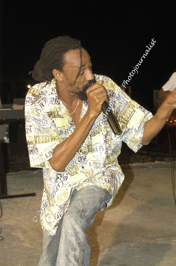  Sanchez - Live in Concert - at the One Love Reggae Concert Series 09/10 @ Negril Escape Resort & Spa - Also Featuring: Timmi Burrell and Justice Merchant- Backing Band Roots Warrior - DJ Gemini - MC Oliver Cargill, Negril Escape Resort & Spa, One Love Drive, West End, Negril, Westmoreland, Jamaica W.I. - Tuesday, November 24, 2009 - Photographs by Net2Market.com - Barry J. Hough Sr, Photographer / Photojournalist - Photos taken with a Nikon D70, D100, or D300 - Negril Travel Guide, Negril Jamaica WI - http://www.negriltravelguide.com - info@negriltravelguide.com...!