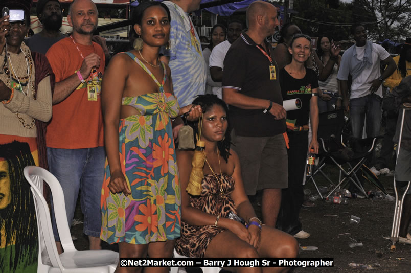 John Holt @ Reggae Sumfest 2008 International Night 2, Catherine Hall, Montego Bay - Saturday, July 19, 2008 - Reggae Sumfest 2008 July 13 - July 19, 2008 - Photographs by Net2Market.com - Barry J. Hough Sr. Photojournalist/Photograper - Photographs taken with a Nikon D300 - Negril Travel Guide, Negril Jamaica WI - http://www.negriltravelguide.com - info@negriltravelguide.com...!